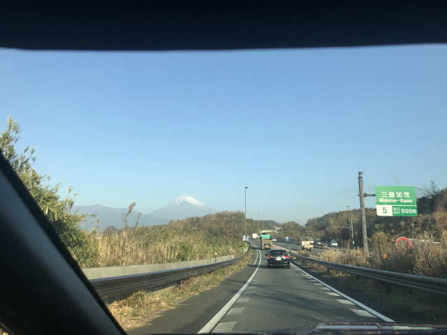 車窓からの富士山