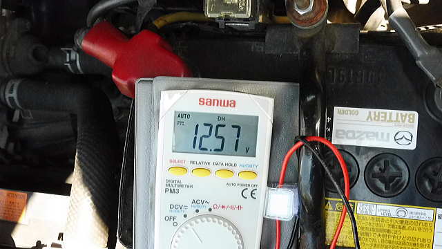 無負荷電圧測定結果 12.57v