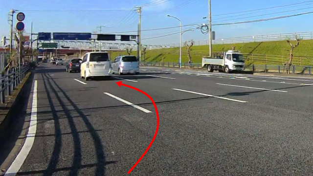 ４車線化された道路